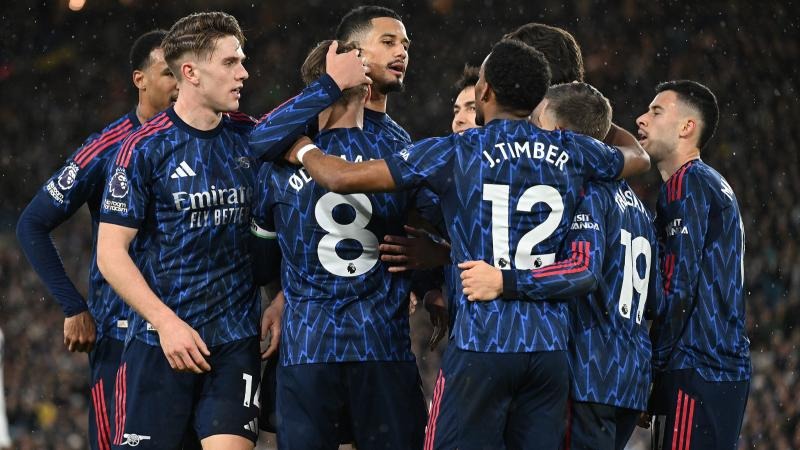 详解棒球规则中的满垒保送及其对防守方整场气势的毁灭性打击逻辑